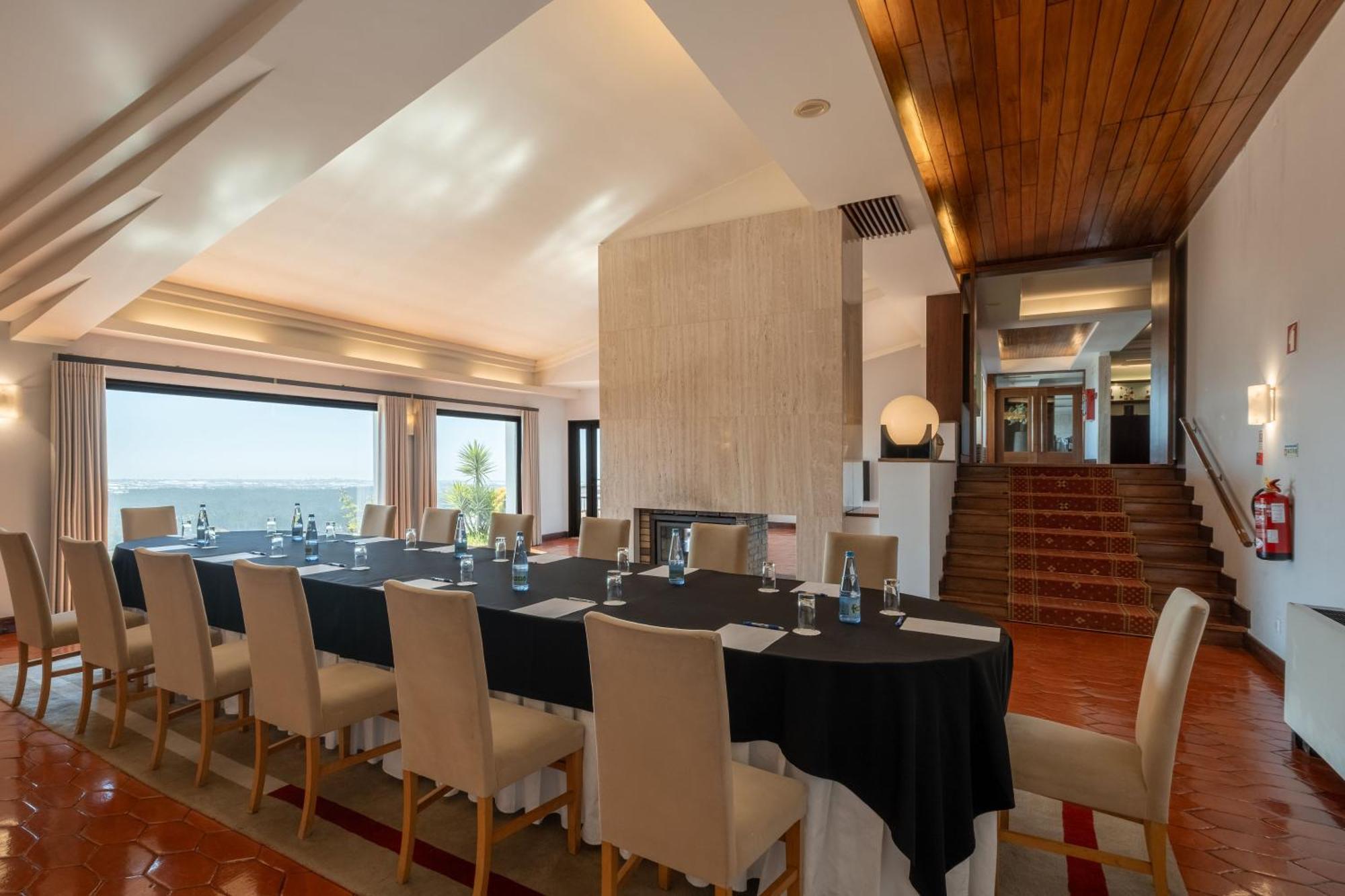 Hotel Sao Felix Hillside & Nature 4*